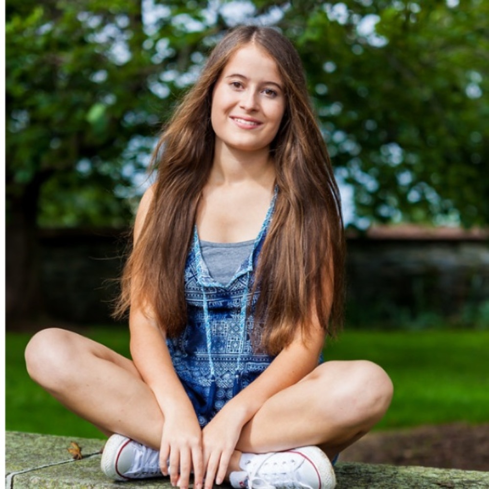 Meet your Posher, Lauren - Picture 1 of 1